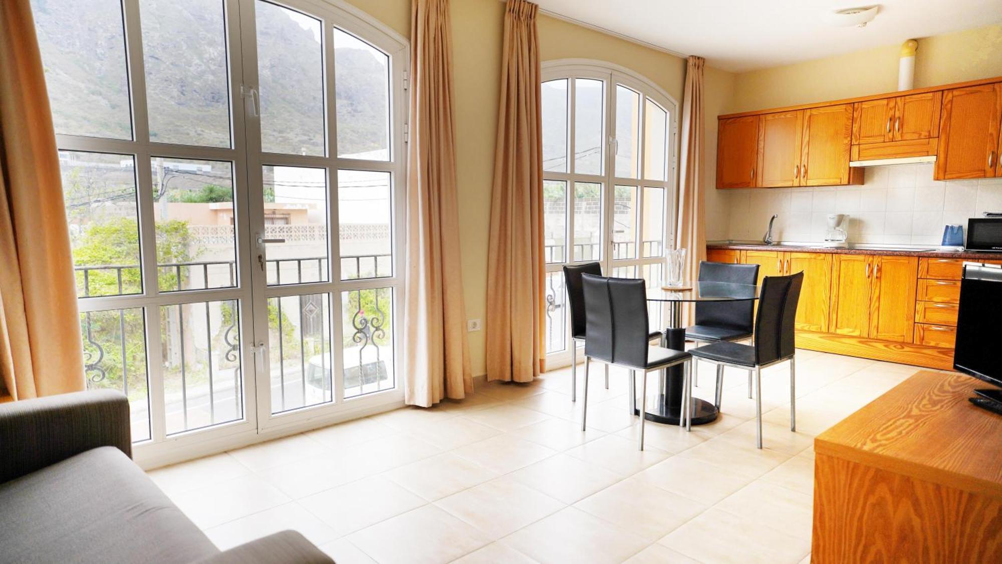 Coral Silos - Your Natural Choice Apartment